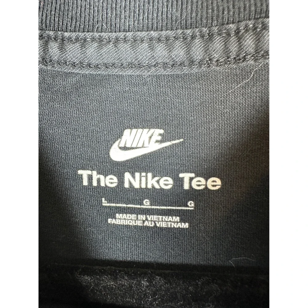 Nike Air T-Shirt Boys Large Black Space Earth Graphic Short Sleeve